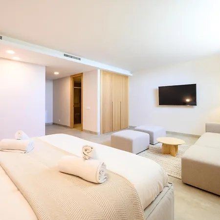 Dobo Marbella Bermeja * Estepona