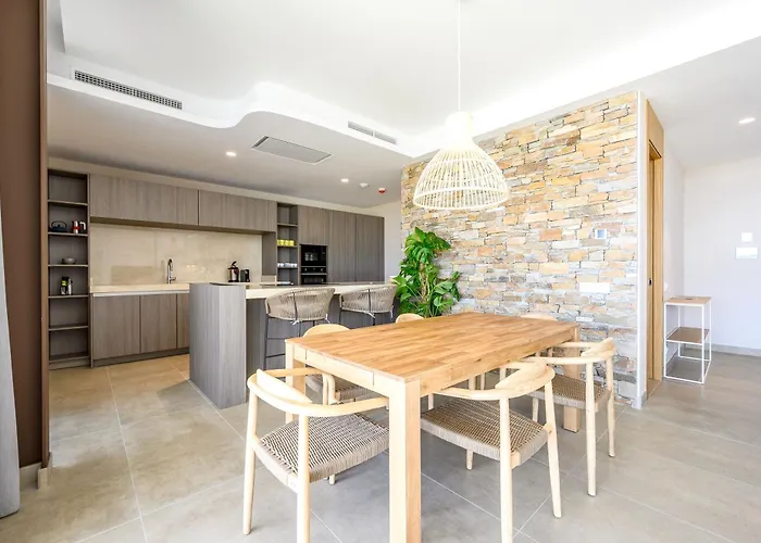 Dobo Marbella Bermeja *