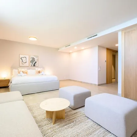 Dobo Marbella Bermeja