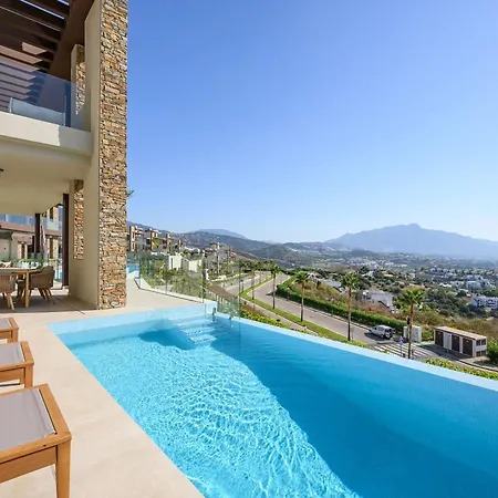 Dobo Marbella Bermeja * Estepona