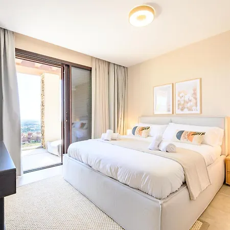 Dobo Marbella Bermeja Villa *