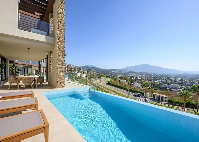 Dobo Marbella Bermeja * 埃斯特波纳