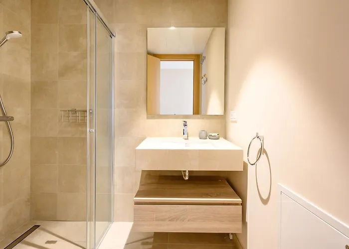 Dobo Marbella Bermeja